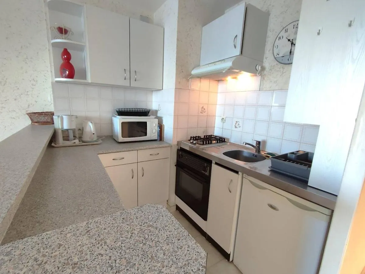Superbe Appartement Avec Vue Mer Et Parking A Tregastel - Fr-1-368-29 France