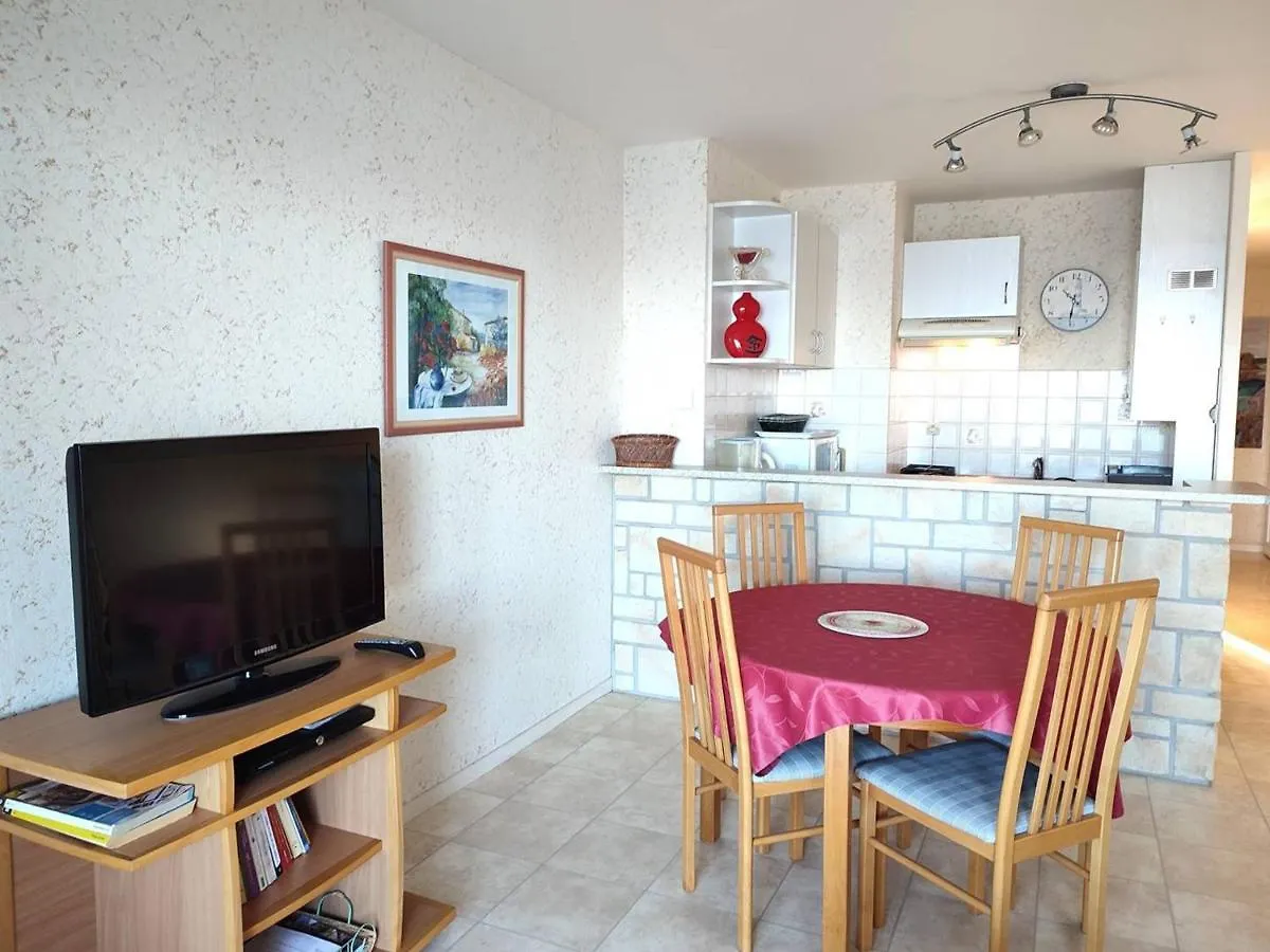 Apartment Superbe Appartement Avec Vue Mer Et Parking A Tregastel - Fr-1-368-29