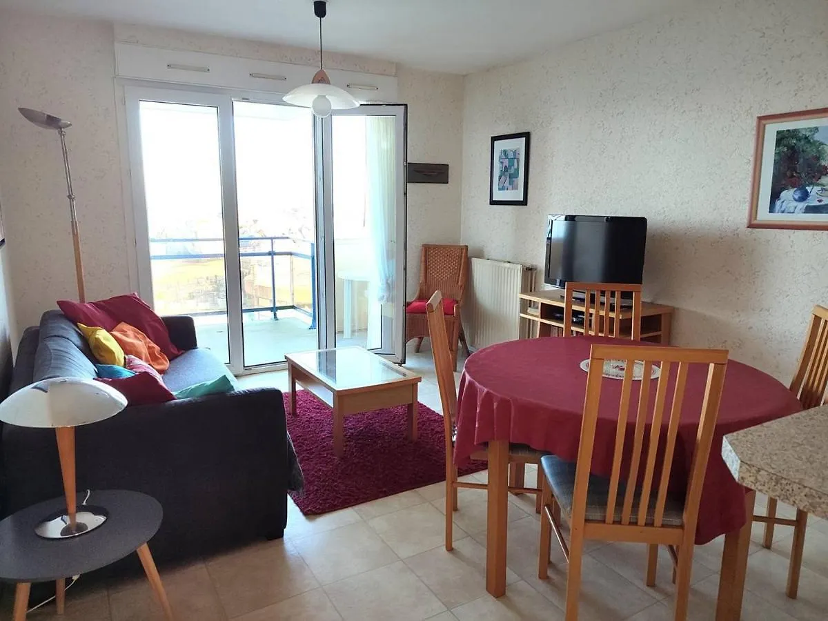 Superbe Appartement Avec Vue Mer Et Parking A Tregastel - Fr-1-368-29 Apartment